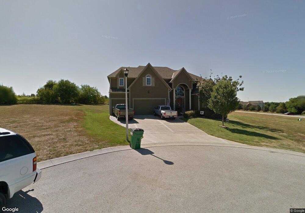 22907 W 48th St, Shawnee, KS 66226 - photo 1