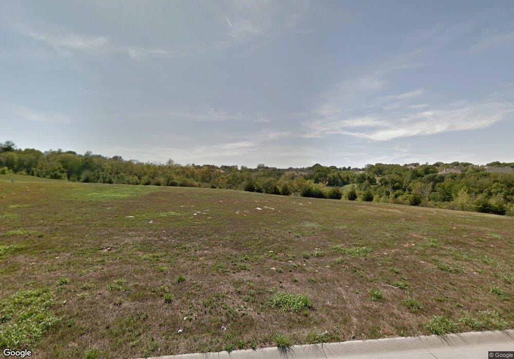 9316 Pinnacle St, Lenexa, KS 66220 - photo 1