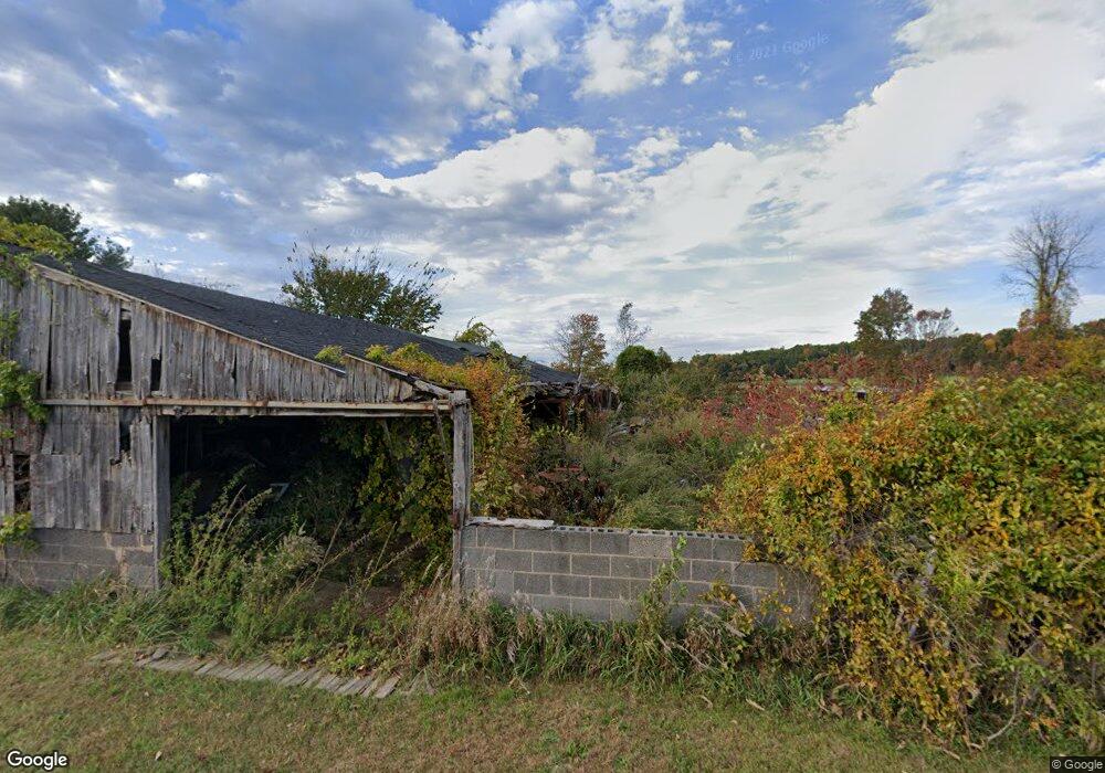 109 Middle Rd, Ellington, CT 06029 - photo 1