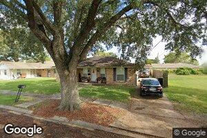 4919 Camelot Dr, New Orleans, LA 70127