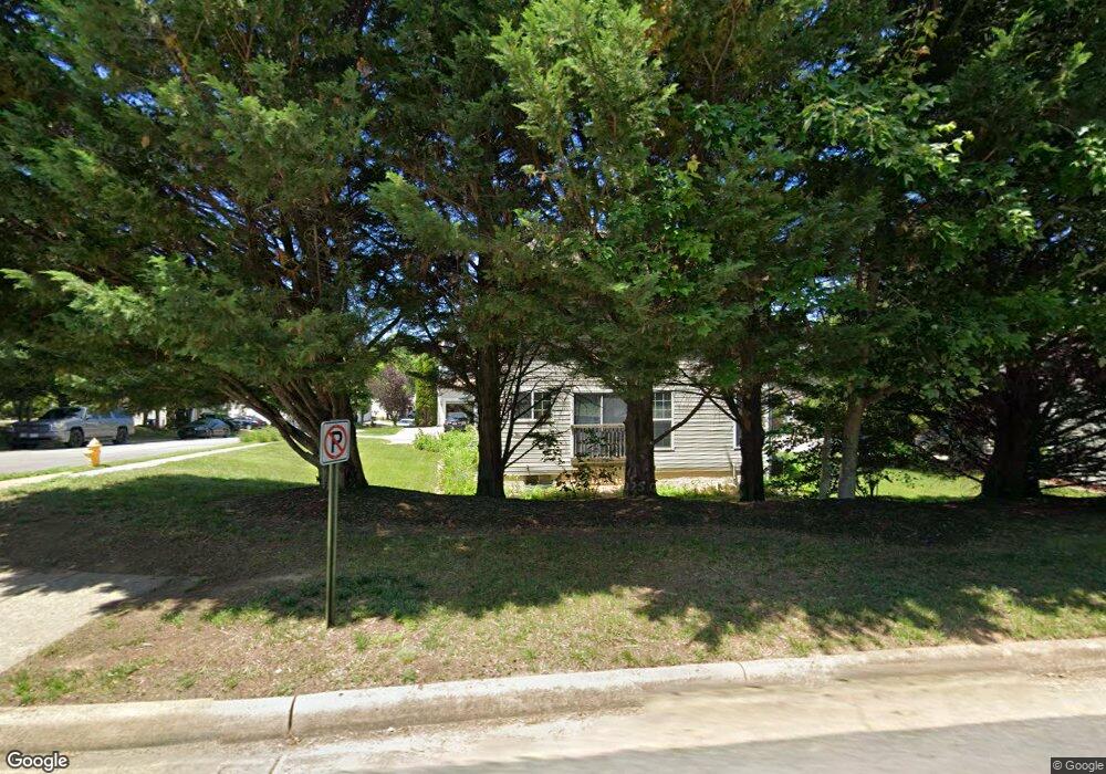 3016 Sassafras Tree Ct, Dumfries, VA 22026 - photo 1