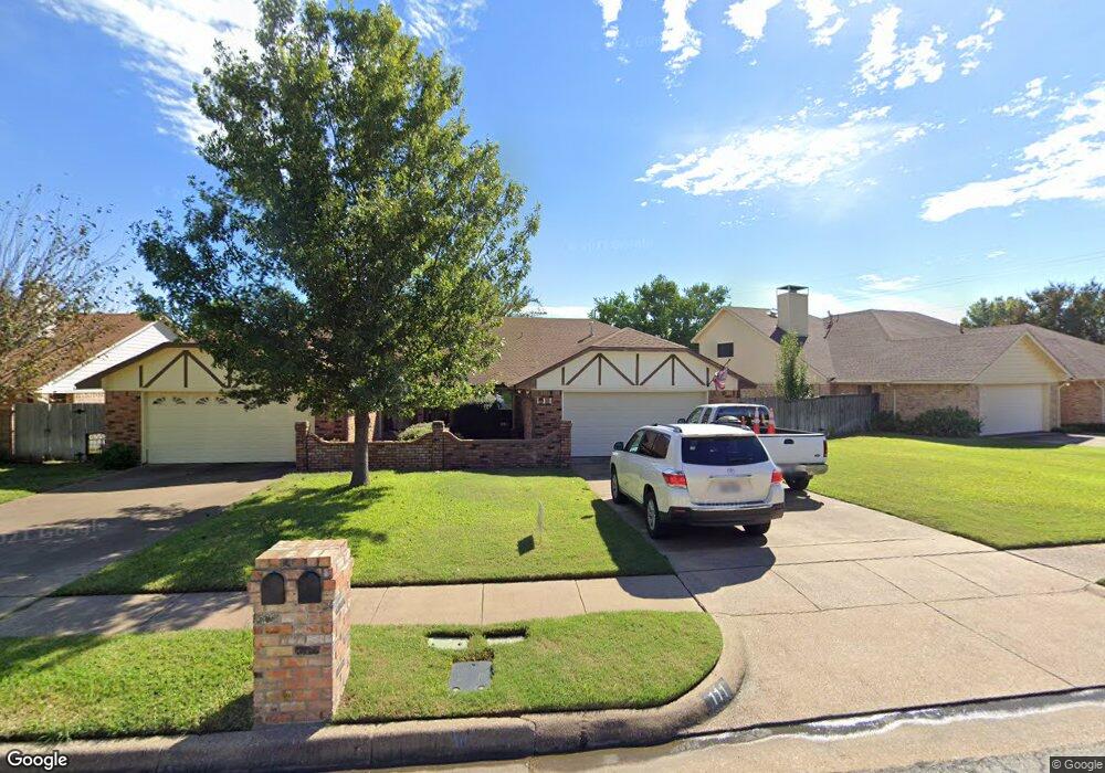 111 Mountain View Dr, Bedford, TX 76021 - photo 1