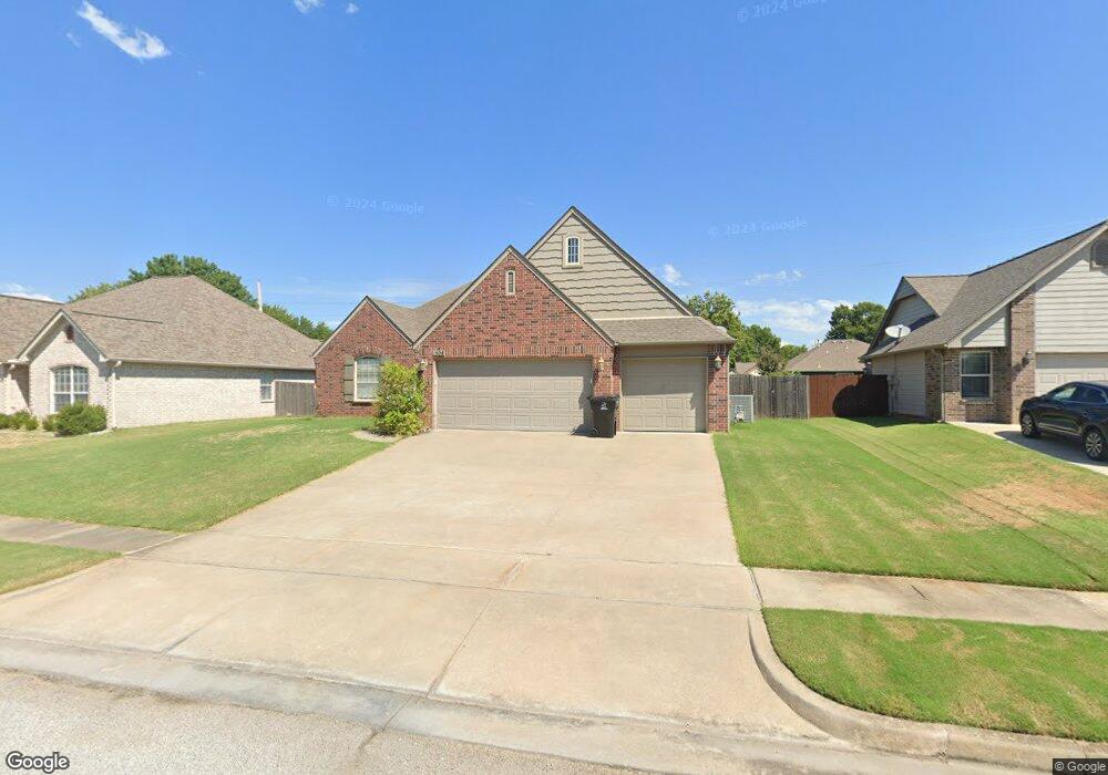 1508 W Vicksburg St, Broken Arrow, OK 74011 - photo 1