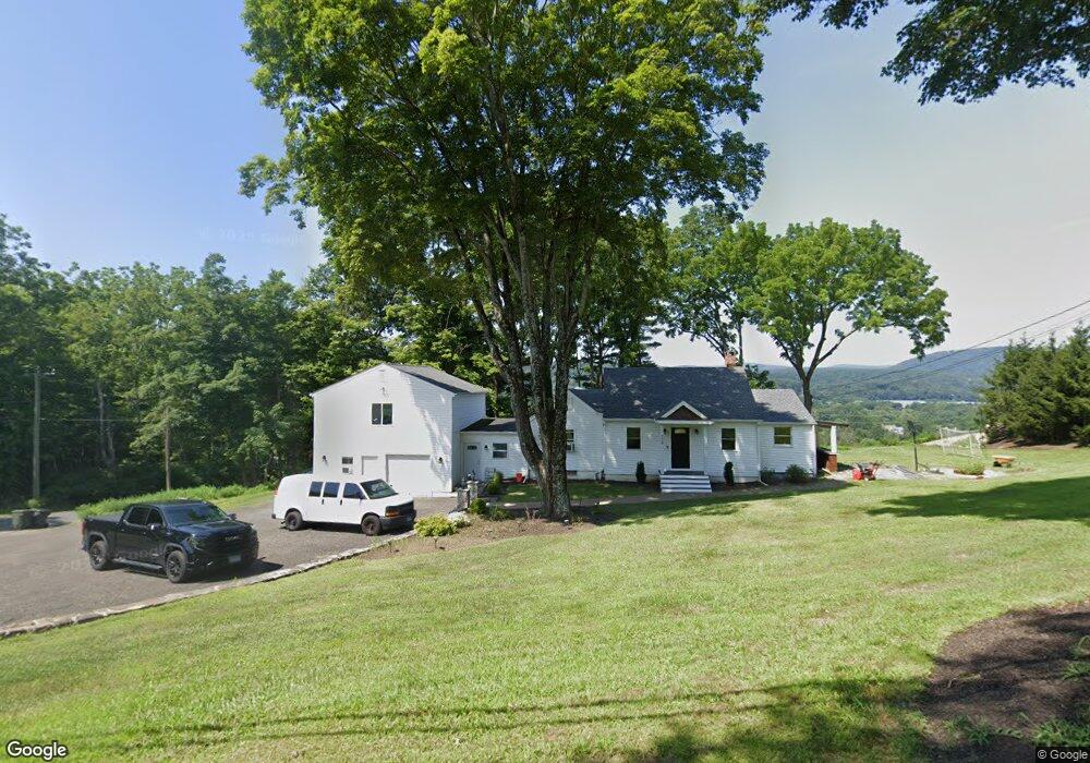 230 Pumpkin Hill Rd, New Milford, CT 06776 - photo 1