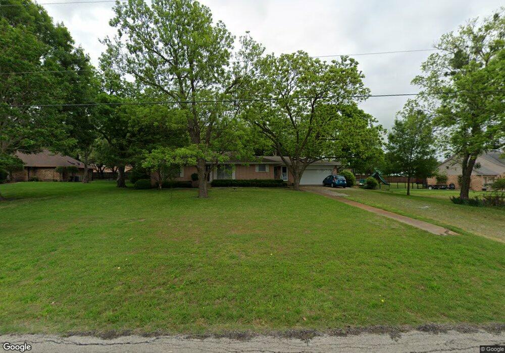 2113 W Baldridge St, Ennis, TX 75119 - photo 1