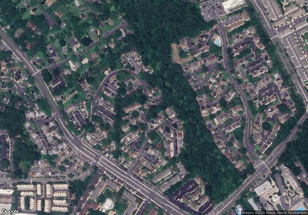 9593 Lindenbrook St, Fairfax, VA 22031 - photo 1