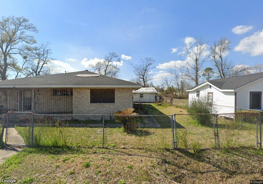 1021 N Cherry St, Lake Charles, LA 70601 - photo 1