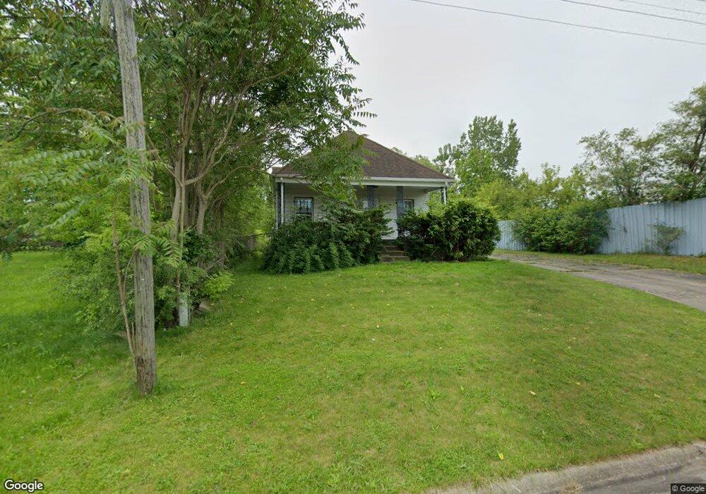 1028 Rex Ave, Flint, MI 48505 - photo 1