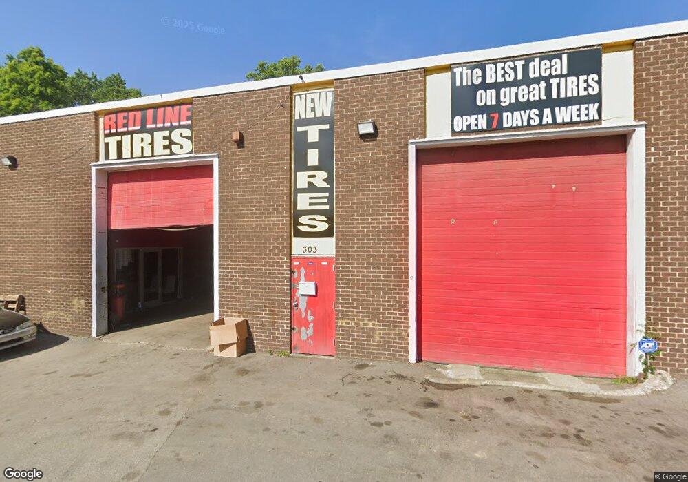 303 Ritchie Rd, Capitol Heights, MD 20743 - photo 1