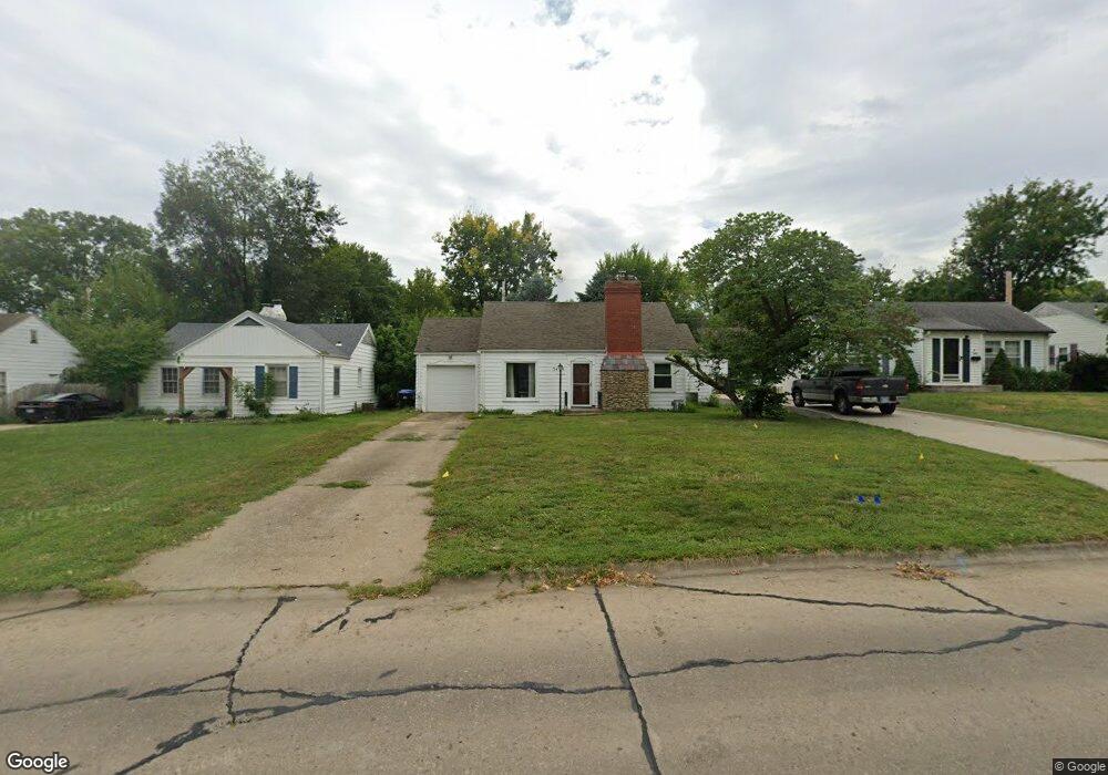 3409 SW Huntoon St, Topeka, KS 66604 - photo 1