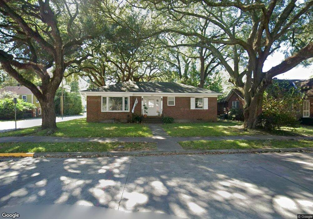 1317 E 51st St, Savannah, GA 31404 - photo 1