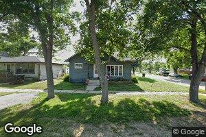 203 S 12th St, Wymore, NE 68466