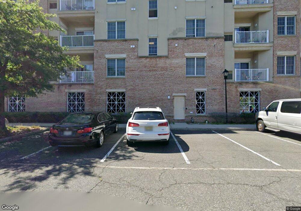 2205 Windsor Park Ct, Englewood, NJ 07631 - photo 1