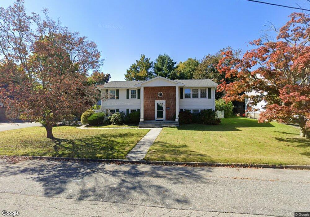 4 Harbor Ln, New London, CT 06320 - photo 1