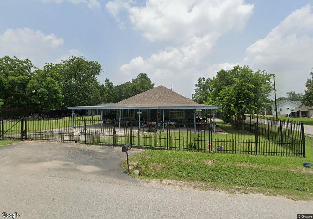 2045 Margaret St, Houston, TX 77093 - photo 1