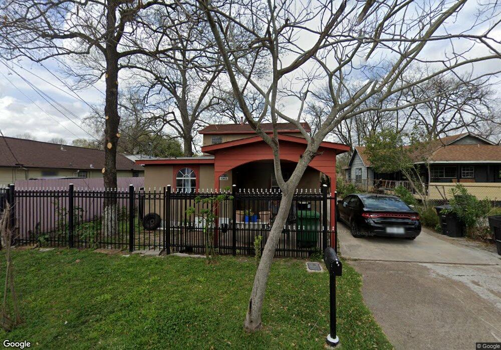 4911 Jewel St, Houston, TX 77026 - photo 1
