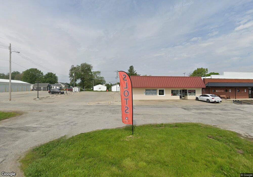 1001 N 15th St, Mattoon, IL 61938 - photo 1