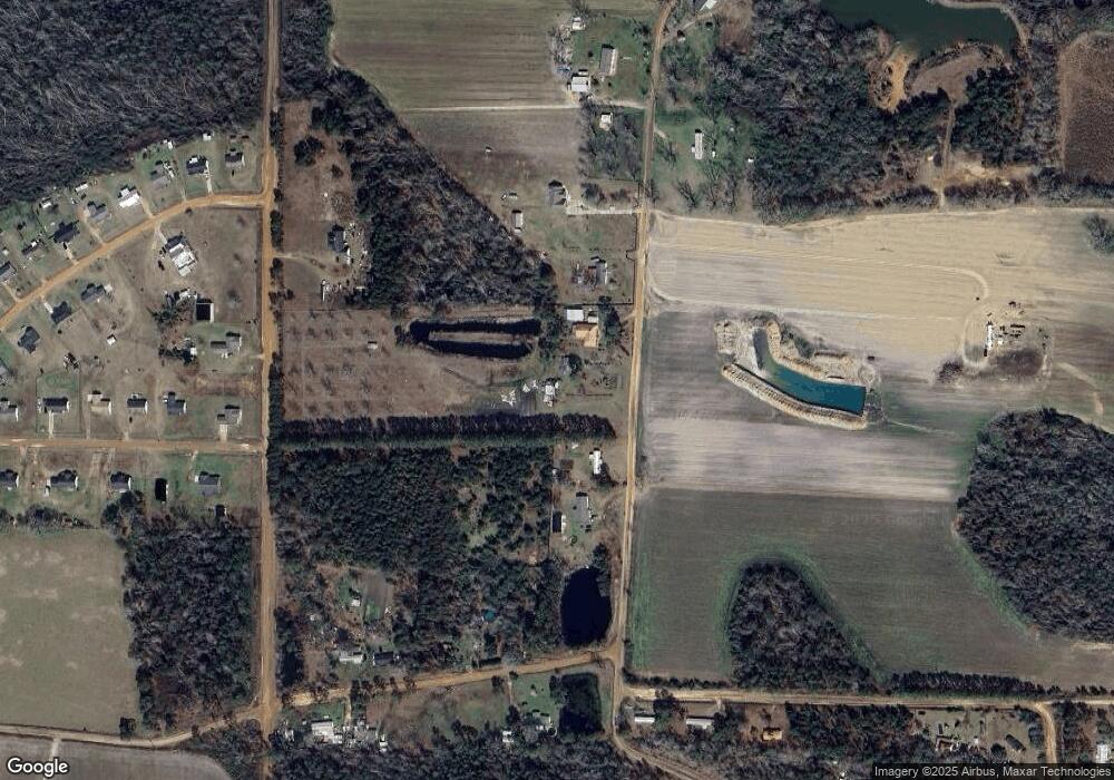 340 Harper Ln, Douglas, GA 31535 - photo 1