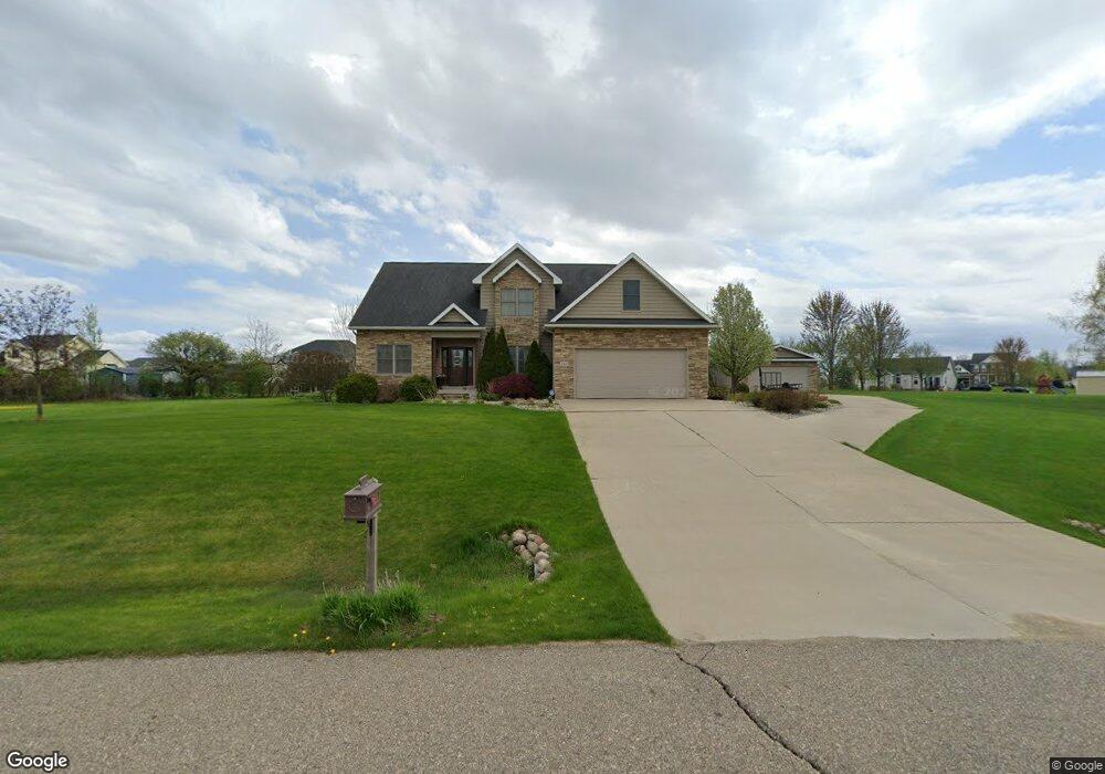 8319 Woodcreek Ct, Swartz Creek, MI 48473 - photo 1