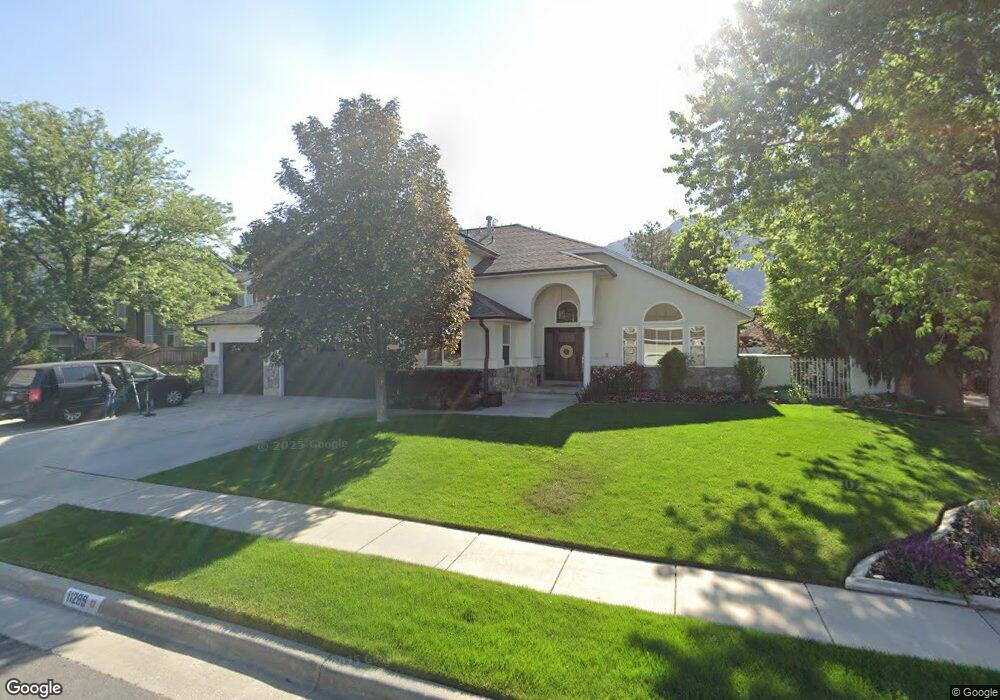 11289 S Wyngate Ln, Sandy, UT 84092 - photo 1