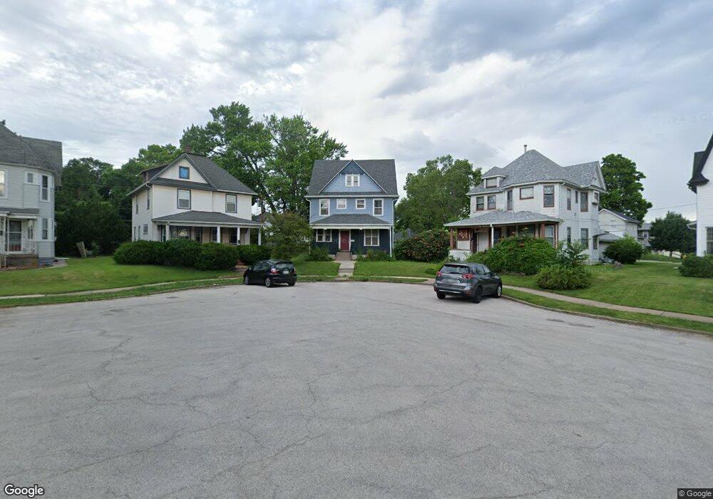 1948 Walling Ct, Davenport, IA 52803 - photo 1