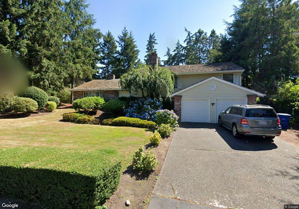 7458 W Mercer Way, Mercer Island, WA 98040 - photo 1