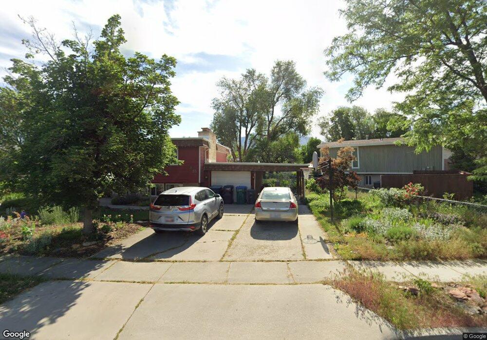 8753 S Spartan Dr, Sandy, UT 84094 - photo 1