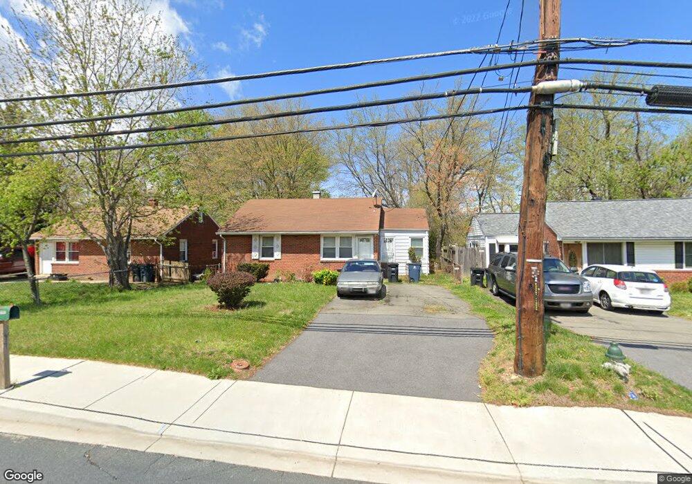 6621 Saint Barnabas Rd, Oxon Hill, MD 20745 - photo 1