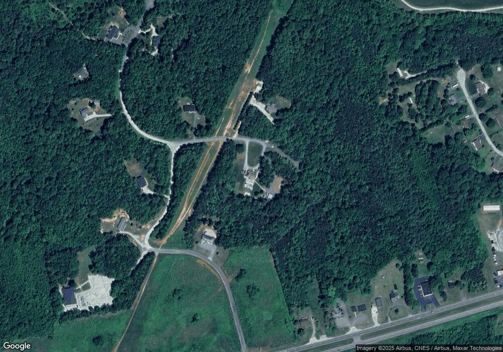 206 Travellers Ln, Appomattox, VA 24522 - photo 1