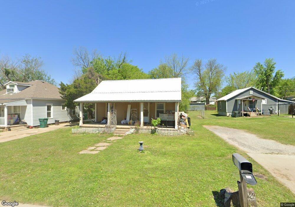1127 E Cobb Ave, Sapulpa, OK 74066 - photo 1