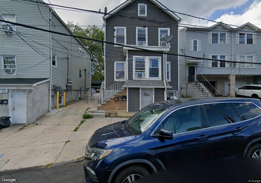 316 Madison Ave, Elizabeth, NJ 07201 - photo 1