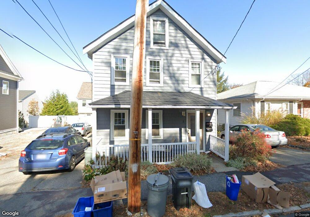 5 Arnold St unit 2, Arlington, MA 02476 - photo 1