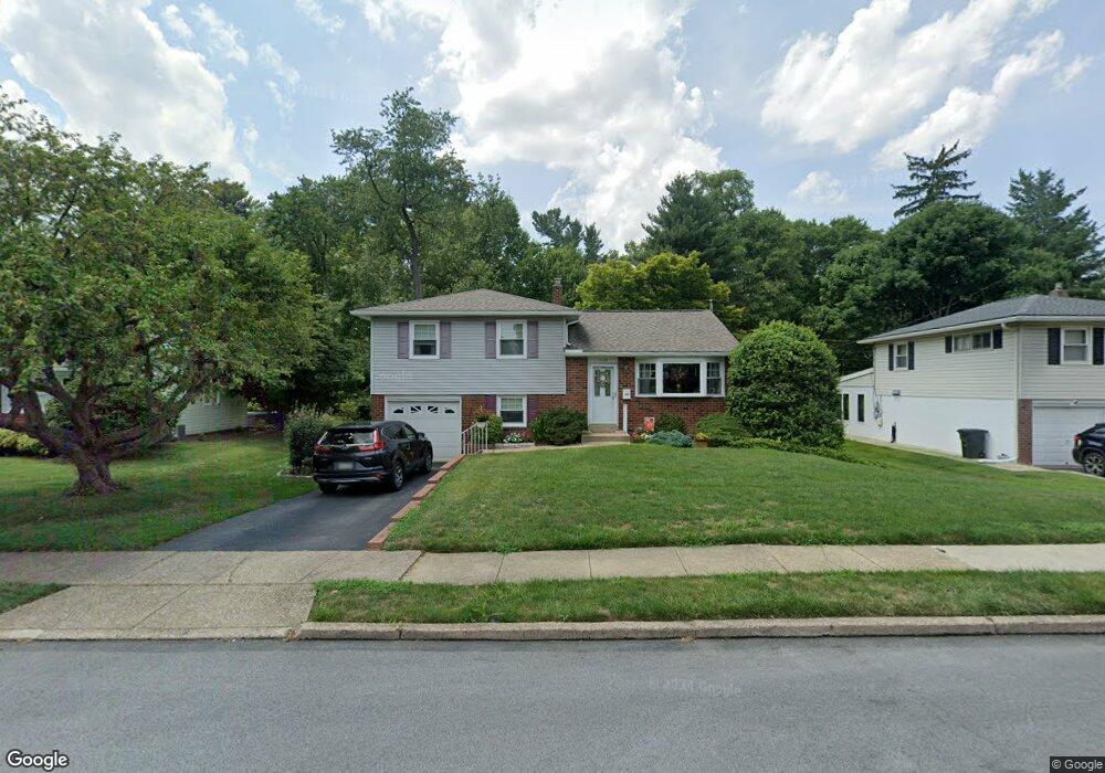 1049 Georgetown Rd, Swarthmore, PA 19081 - photo 1