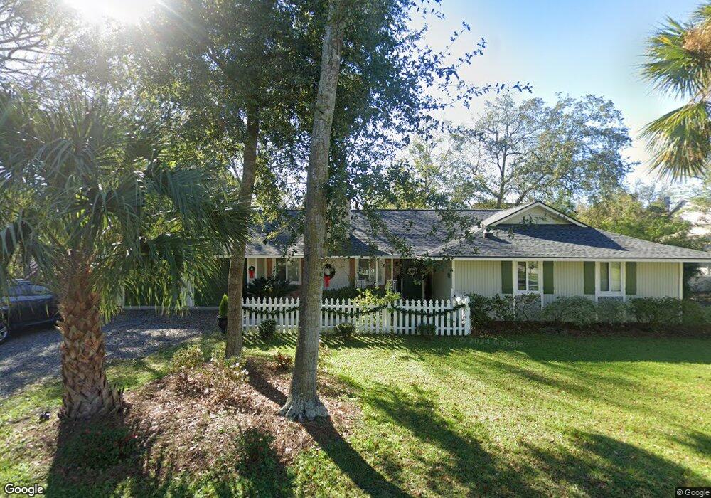 536 Marsh Cir, Saint Simons Island, GA 31522 - photo 1