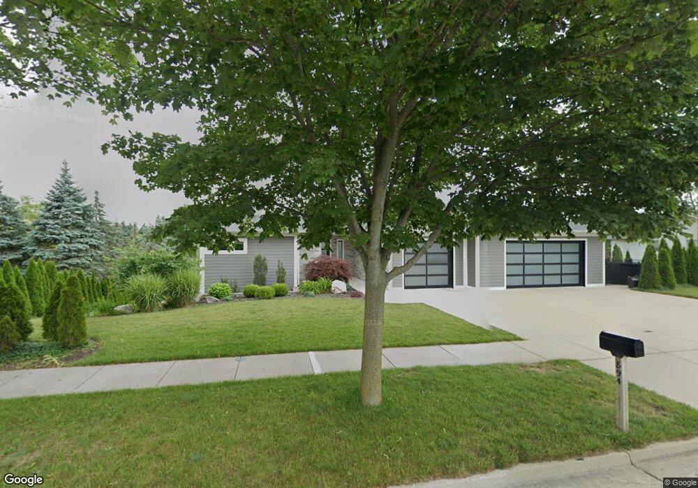 894 W Tuscola St, Frankenmuth, MI 48734 - photo 1