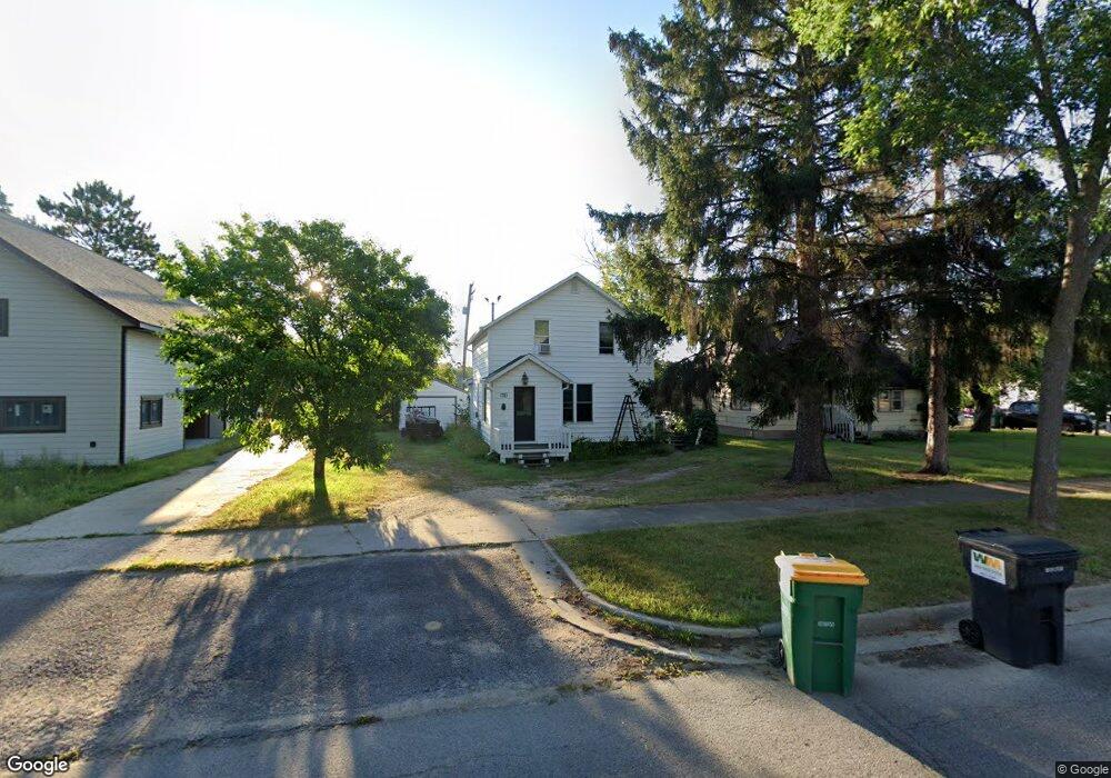 118 SE 3rd Ave, Grand Rapids, MN 55744 - photo 1