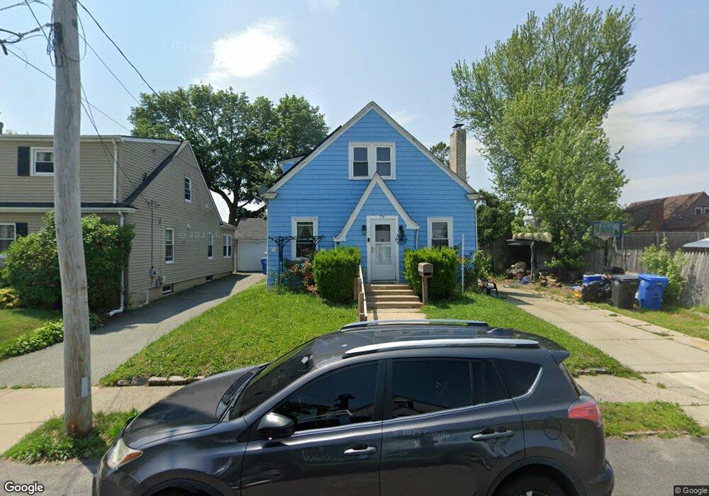 79 Pershing St, Cranston, RI 02910 - photo 1