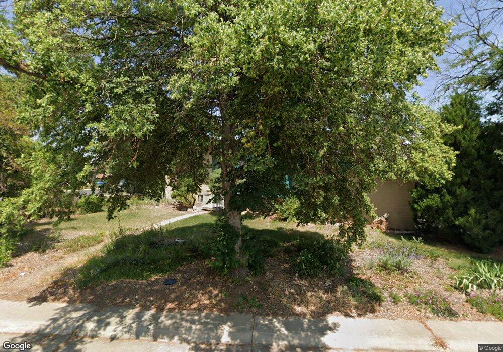 12301 E Parkview Dr, Aurora, CO 80011 - photo 1