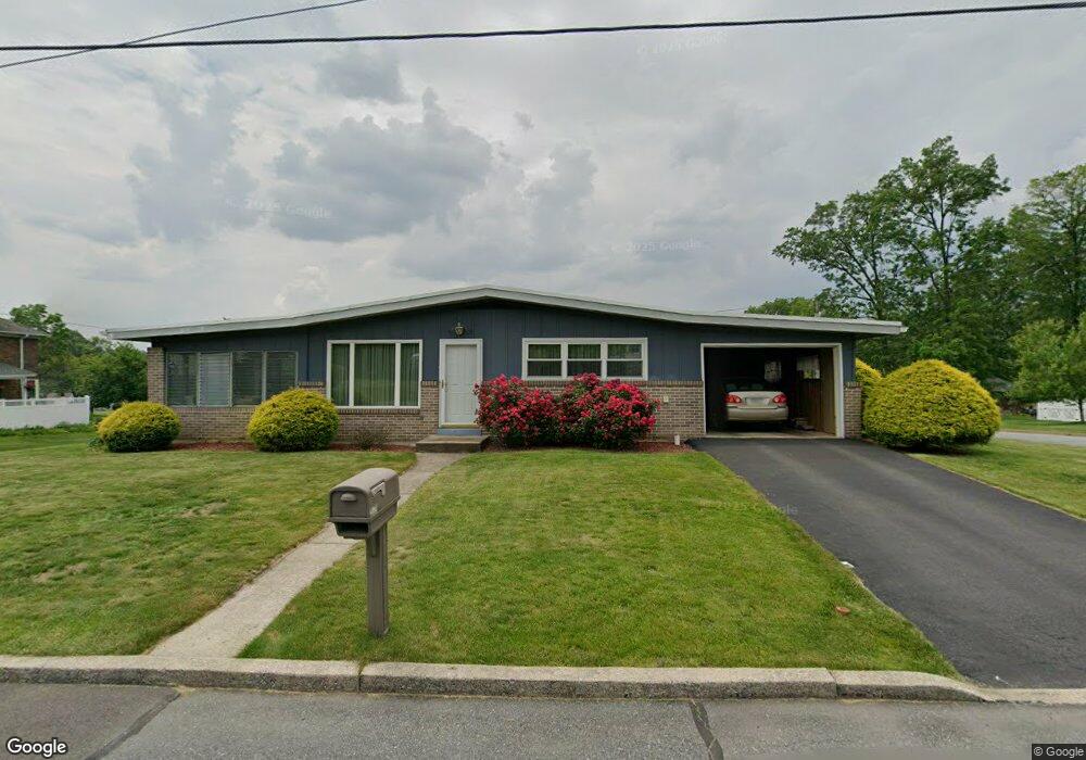 313 Willow Ave, Walnutport, PA 18088 - photo 1