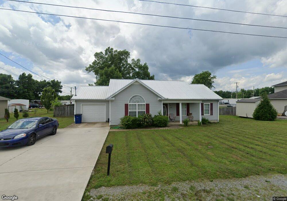 105 Saddlewood Dr, Shelbyville, TN 37160 - photo 1
