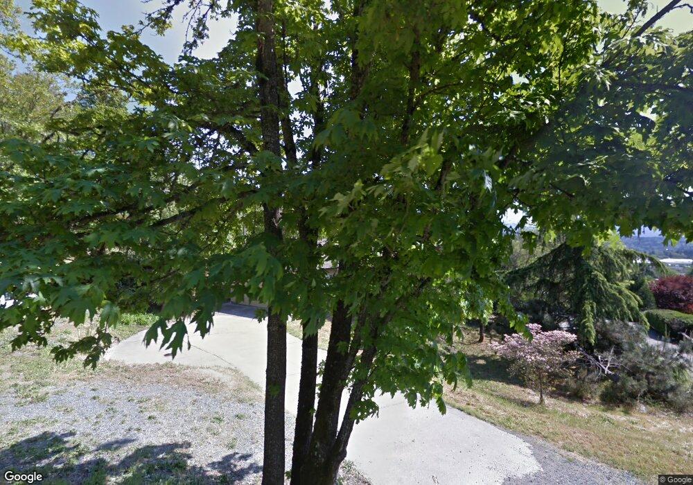 1685 NE A St, Grants Pass, OR 97526 - photo 1