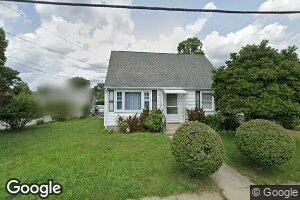 89 Sprague Ave, Cranston, RI 02910