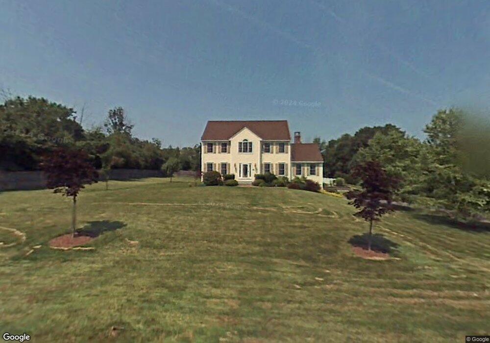 1 Macintosh Dr, Londonderry, NH 03053 - photo 1