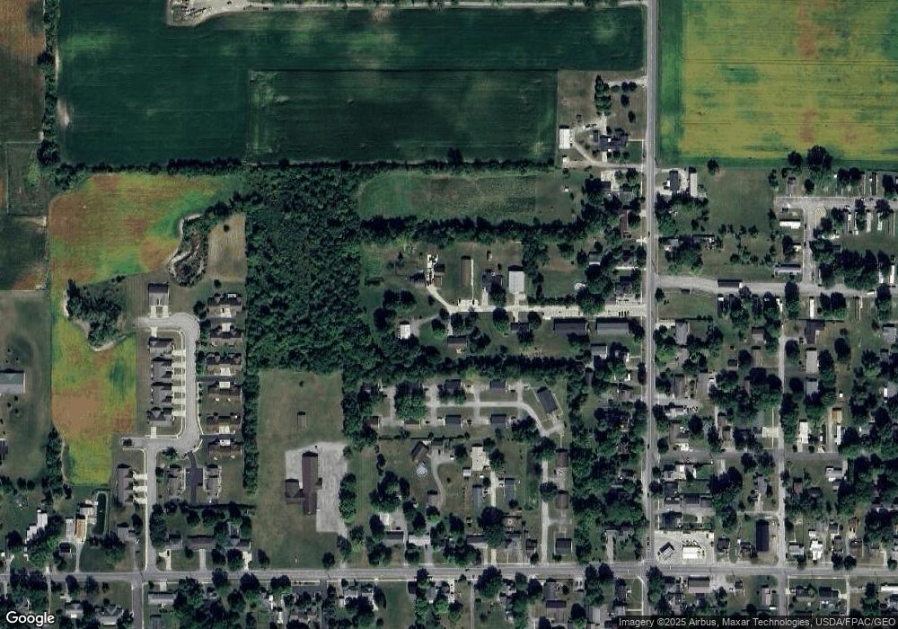 205 Kingswood Dr, Ada, OH 45810 - photo 1