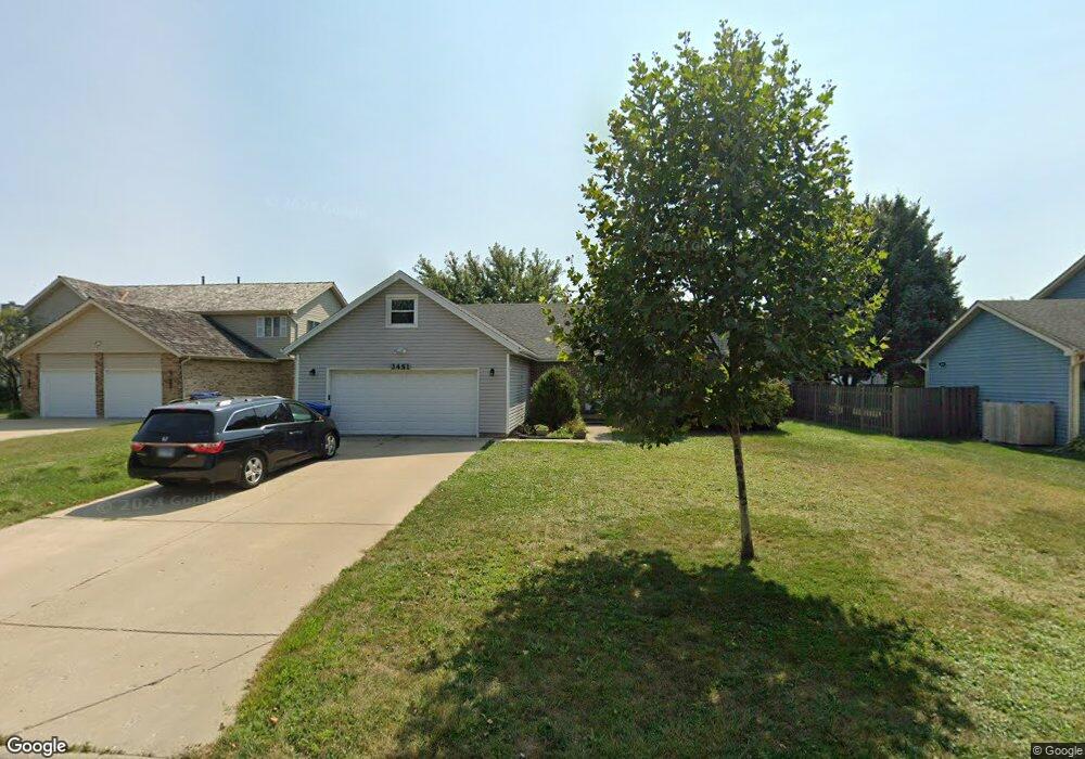 3451 Meadow Crest Cir, Gurnee, IL 60031 - photo 1