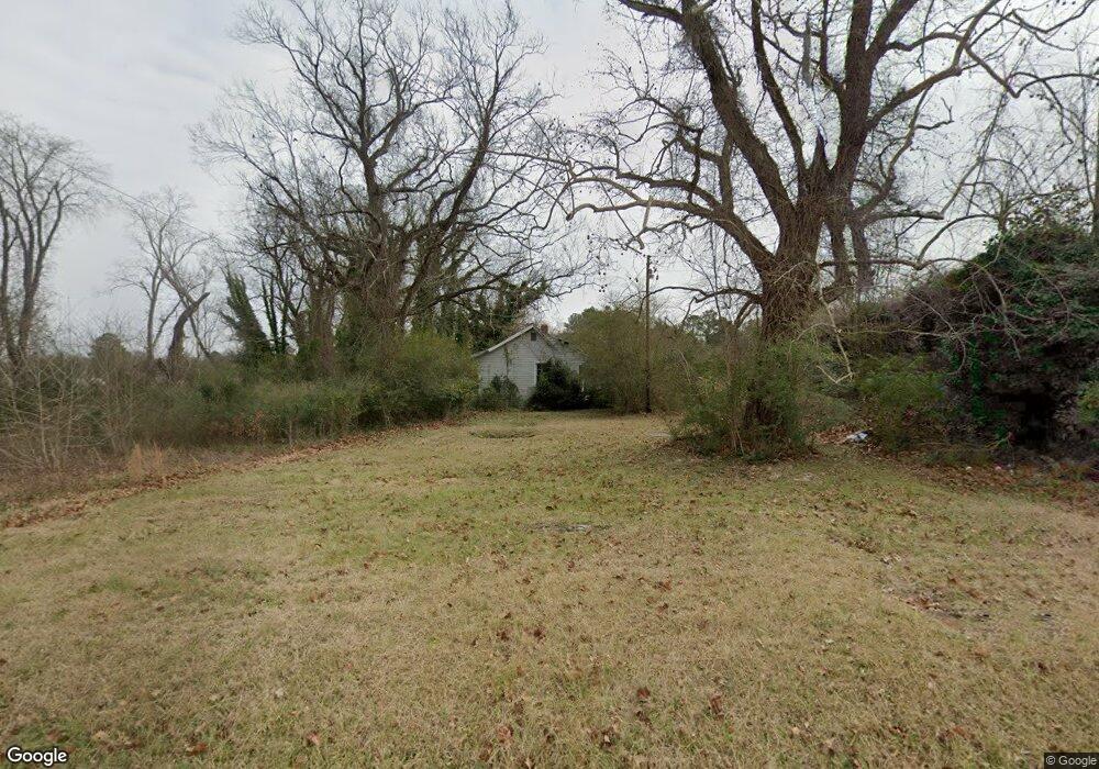 921 Elm St, Weldon, NC 27890 - photo 1