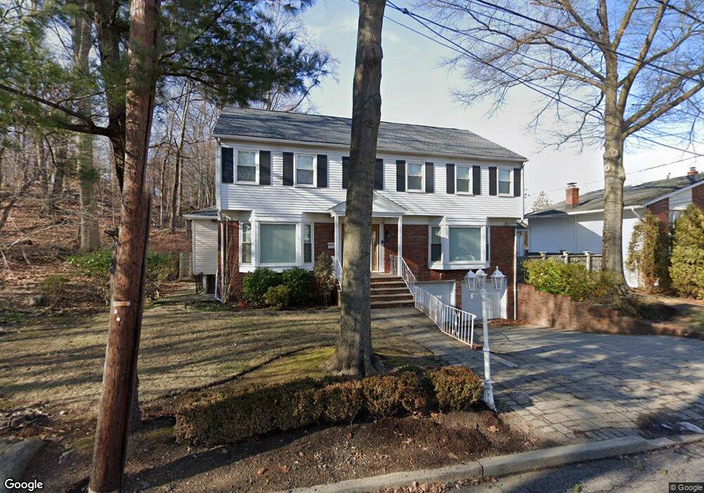 40 Birch St, Englewood Cliffs, NJ 07632 - photo 1