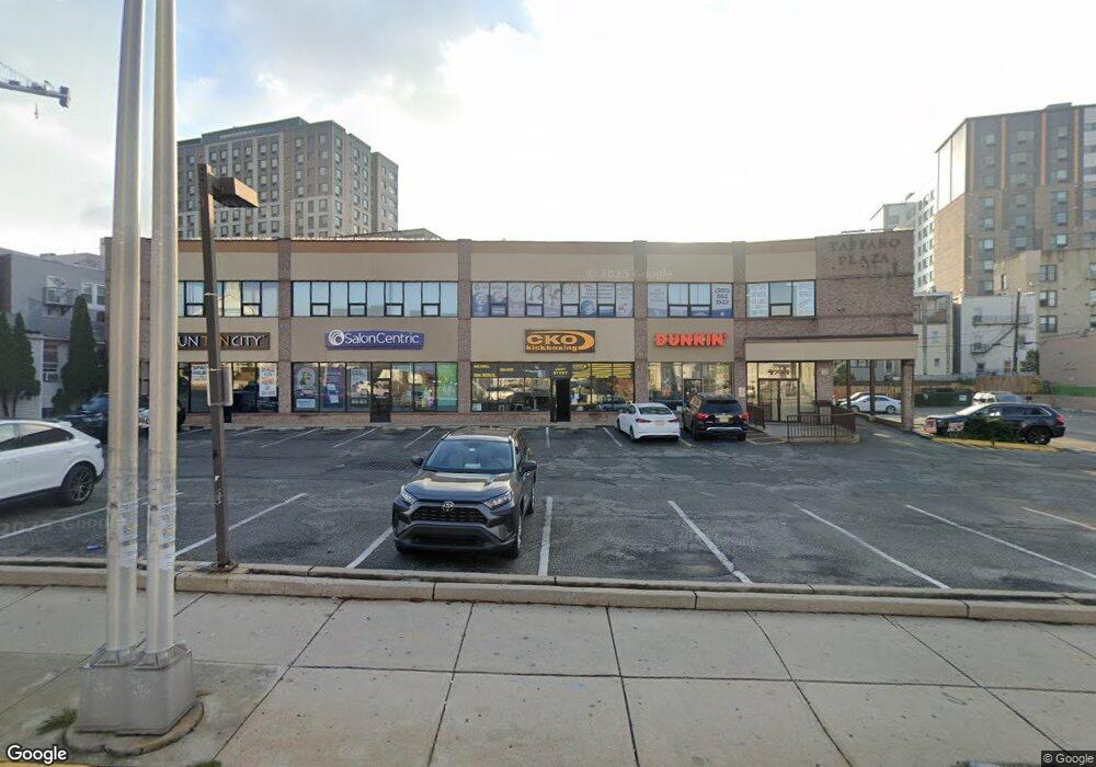 4912 John Fitzgerald Kennedy Blvd unit 203, West New York, NJ 07093 - photo 1