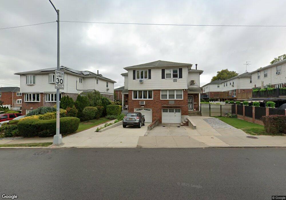 19914 Cross Island Pkwy, Whitestone, NY 11357 - photo 1