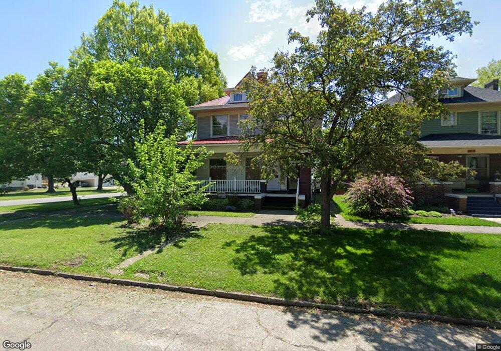 1401 Wabash Ave, Mattoon, IL 61938 - photo 1